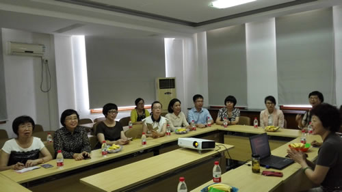 C:Documents and SettingsAdministrator\u684c面\u8521福满副院长一行赴南通大学海角社区
考察2016.6.9 .jpg